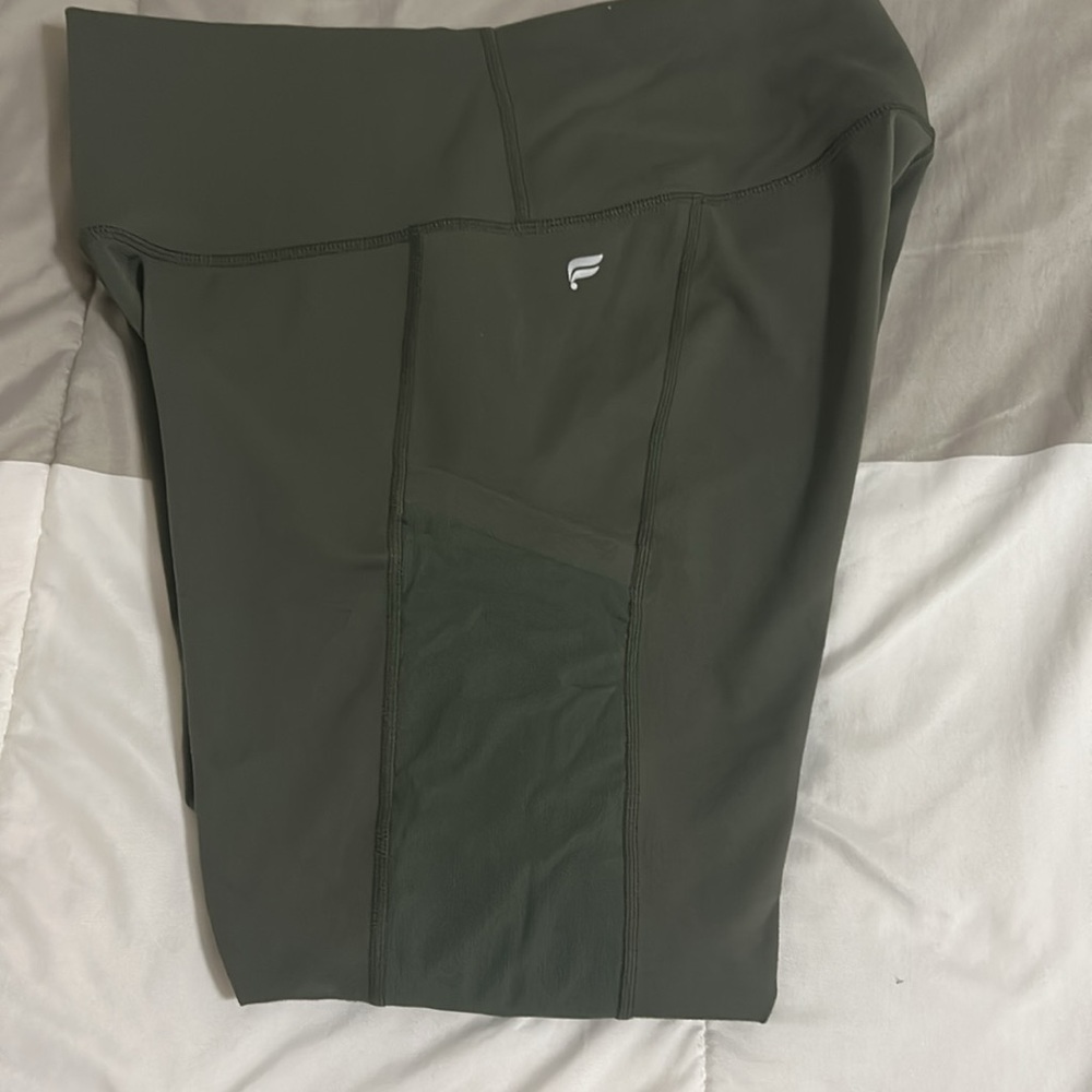 Olive Green Athletic Leggings - Picture 2 of 2